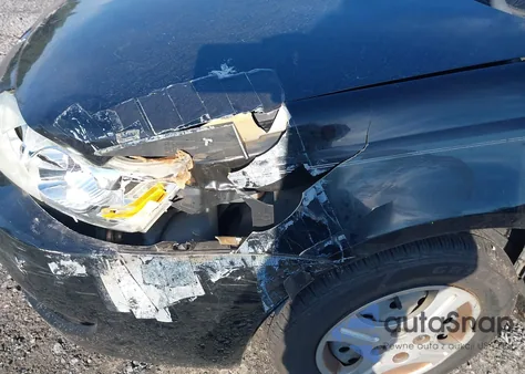 2003 Saturn Ion 1 из США, поврежденный, VIN 1G8AG52F63Z105697